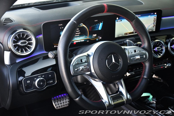 Mercedes-Benz CLA 35 AMG 4MATIC PANO HUD 2020