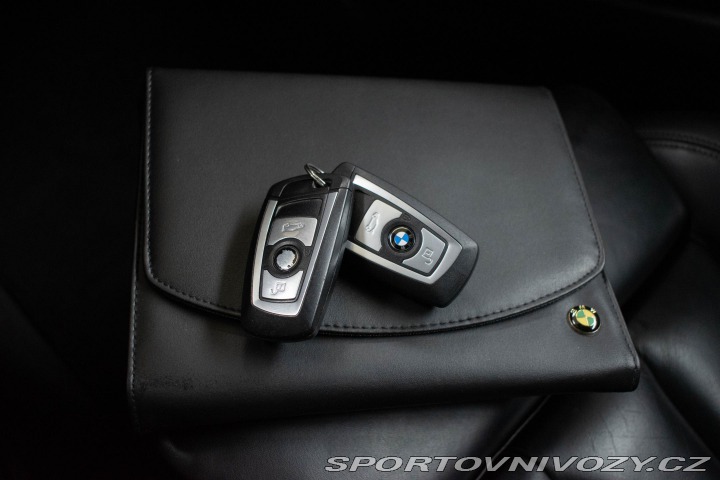 BMW M4 F83 M4 MANUÁL*HEAD-UP*HAR 2014