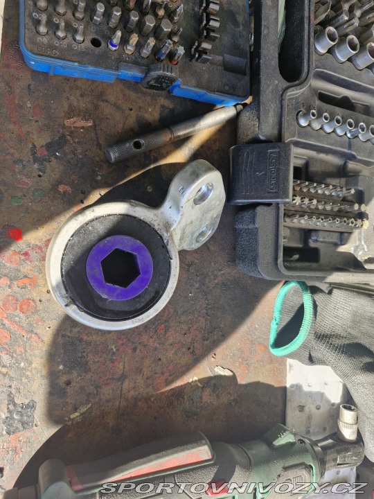 BMW Z4 3.0si, manual *nová cena* 2006