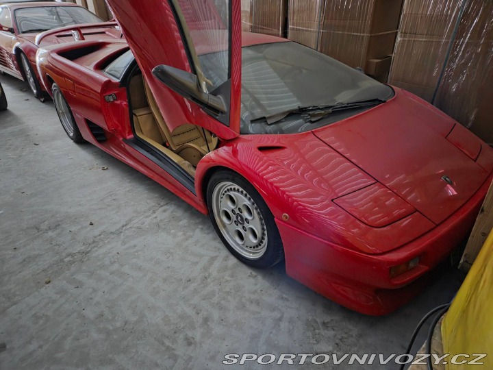 Lamborghini Diablo  1991