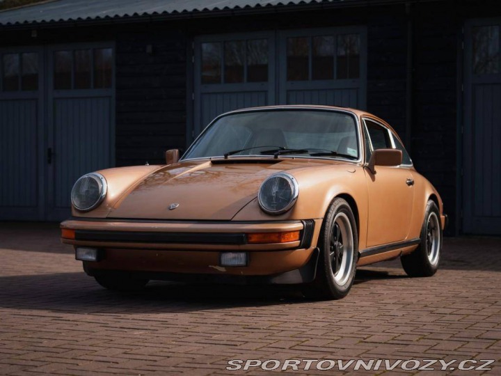 Porsche 911 2.7 1976