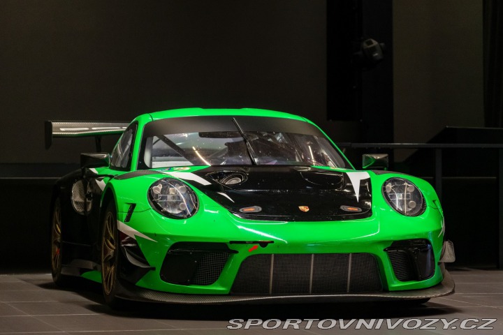 Porsche 911 991 (911) GT3 R 2018