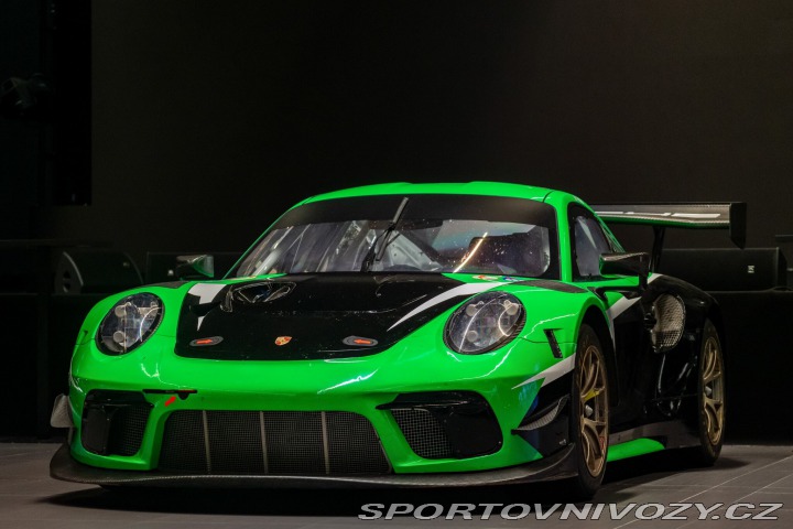 Porsche 911 991 (911) GT3 R 2018
