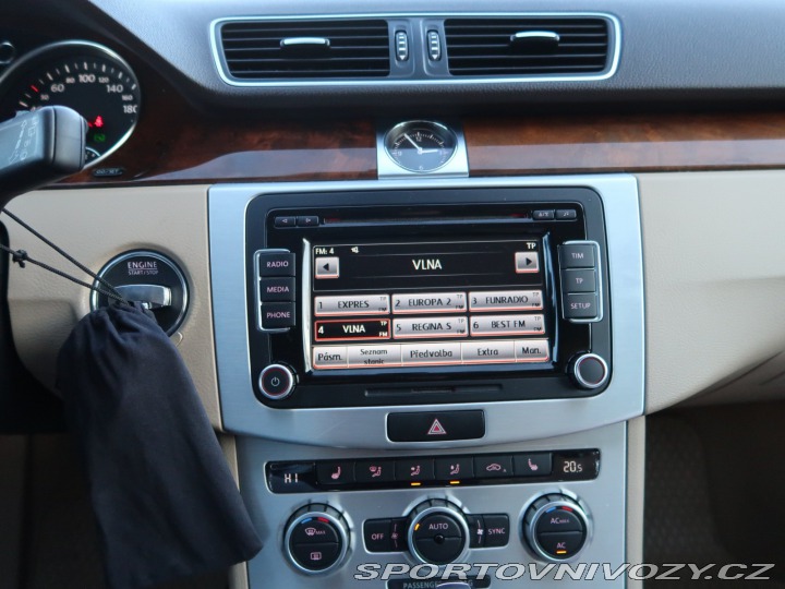 Volkswagen Ostatní modely Passat Trendline 3.6 V6 2012