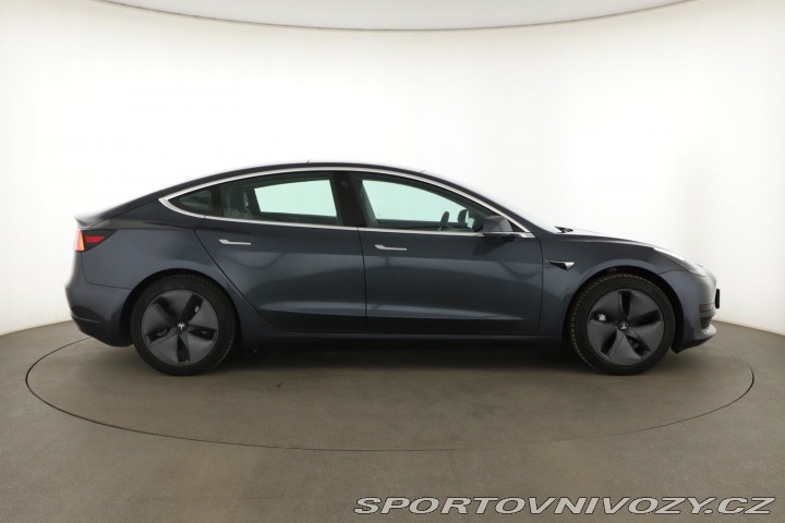 Tesla Model 3 Std Range Plus 52kWh 2020
