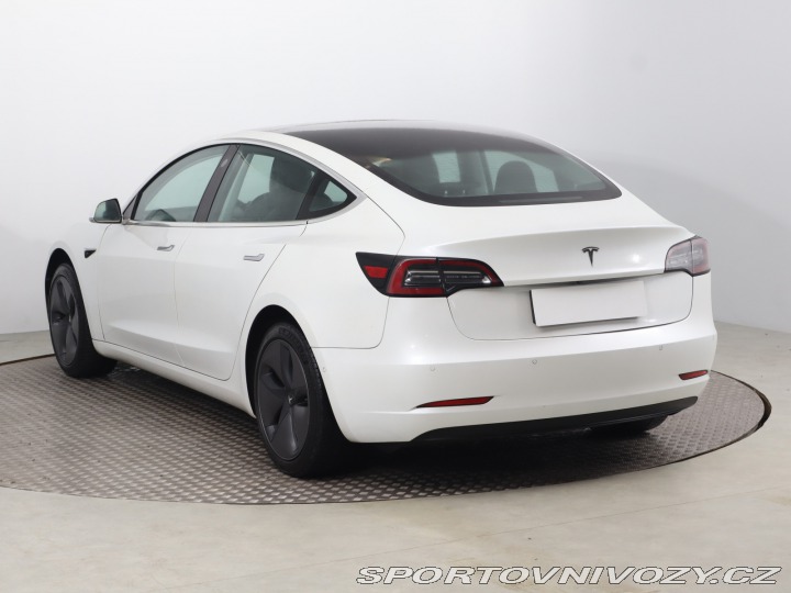 Tesla Model 3 Std Range Plus LFP 2020