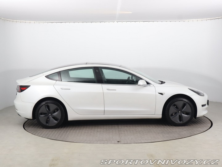 Tesla Model 3 Std Range Plus LFP 2020
