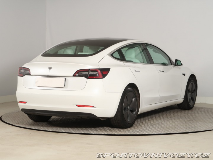 Tesla Model 3 Std Range Plus LFP 2020