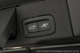 Volvo Ostatní modely XC60 R-Design B6 AWD 2020