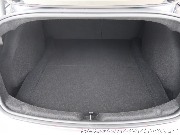 Tesla Model 3 Standard Range 60kWh 2025