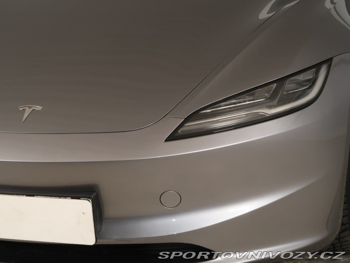 Tesla Model 3 Standard Range 60kWh 2025