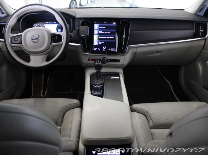 Volvo V90 2,0 D5 AWD CC Polestar Ve 2017