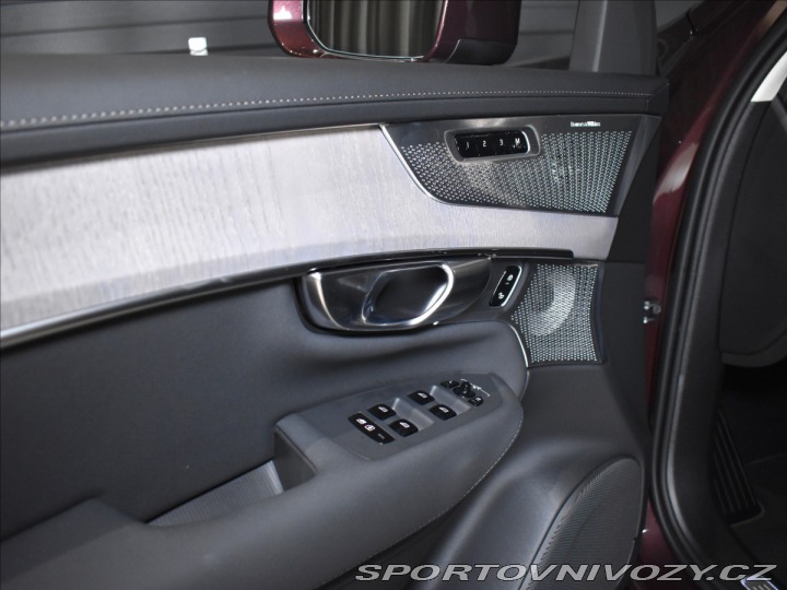 Volvo Ostatní modely XC90 2,0 T8 Ultra Bright 2026
