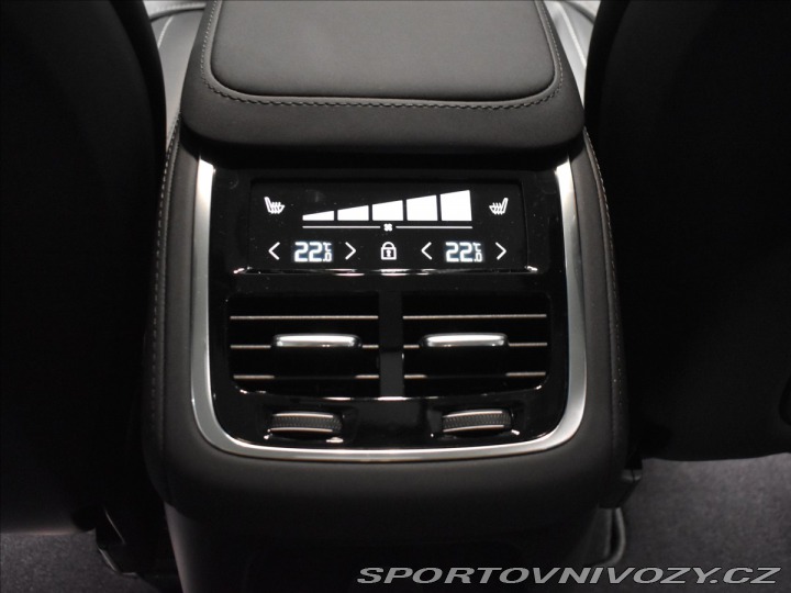 Volvo Ostatní modely XC90 2,0 T8 Ultra Bright 2026