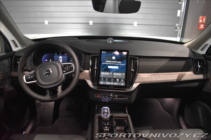 Volvo Ostatní modely XC90 2,0 T8 Ultra Bright 2026