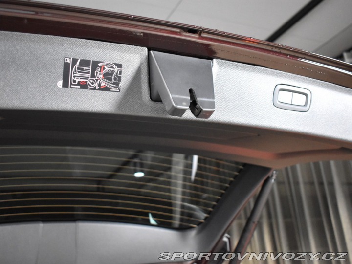 Volvo Ostatní modely XC90 2,0 T8 Ultra Bright 2026