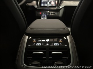 Volvo Ostatní modely XC90 2,0 T8 Ultra Bright 2026