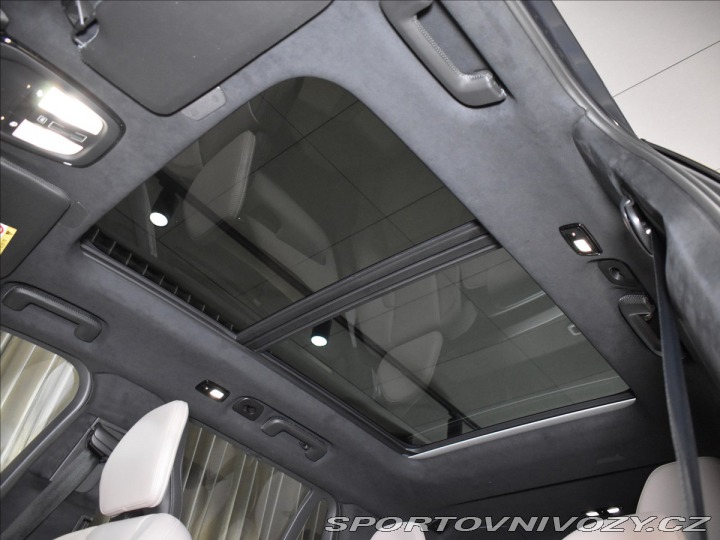 Volvo Ostatní modely XC90 2,0 T8 Ultra Dark 2026