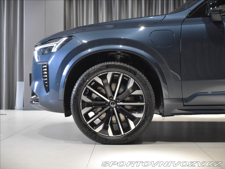 Volvo Ostatní modely XC90 2,0 T8 Ultra Dark 2026