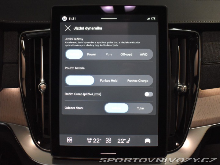 Volvo Ostatní modely XC90 2,0 T8  Plus Dark 2026