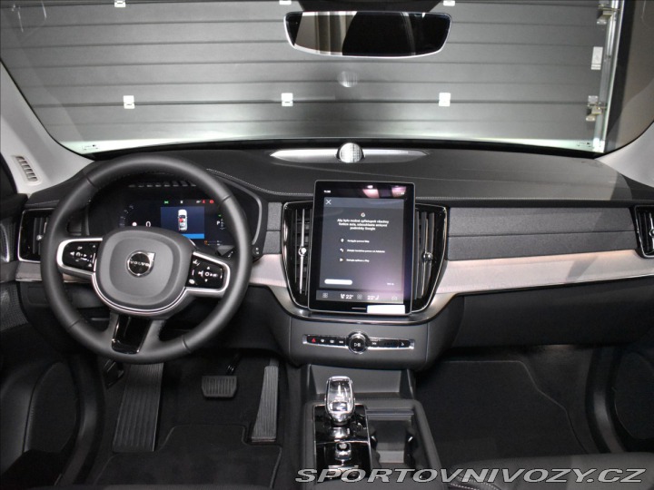 Volvo Ostatní modely XC90 2,0 T8  Plus Dark 2026