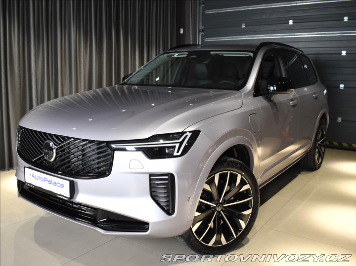 Volvo Ostatní modely XC90 2,0 T8  Plus Dark 2026