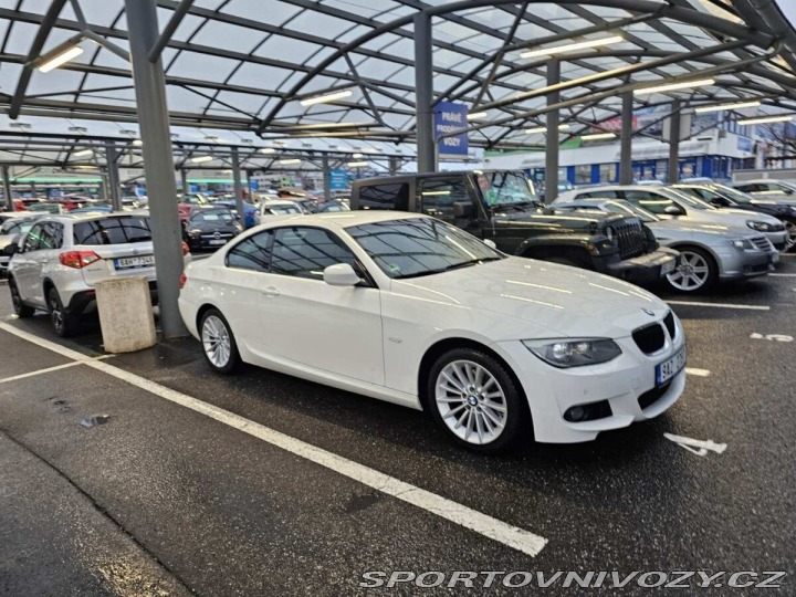 BMW 3 2,0   320D XDRIVE E92 2013