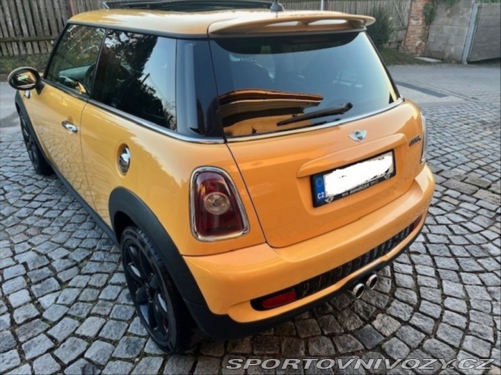 Mini Cooper S 1,6   128 kW ,R 56 2007