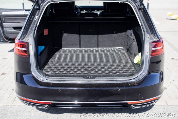 Volkswagen Ostatní modely Passat Variant Variant  176kW (2015) / A 2015