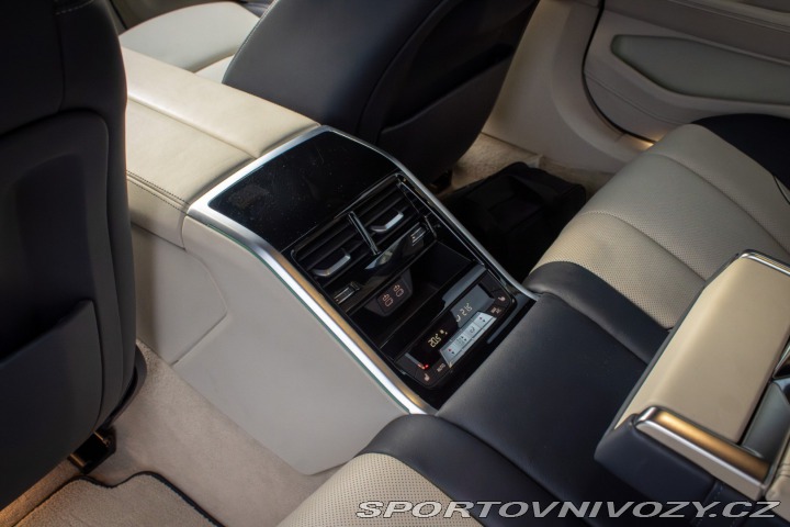 BMW 8 Gran Coupé  M850i XDrive 2021