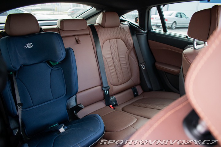 BMW X6 M50d xDrive 294kw SK, AJ 2020