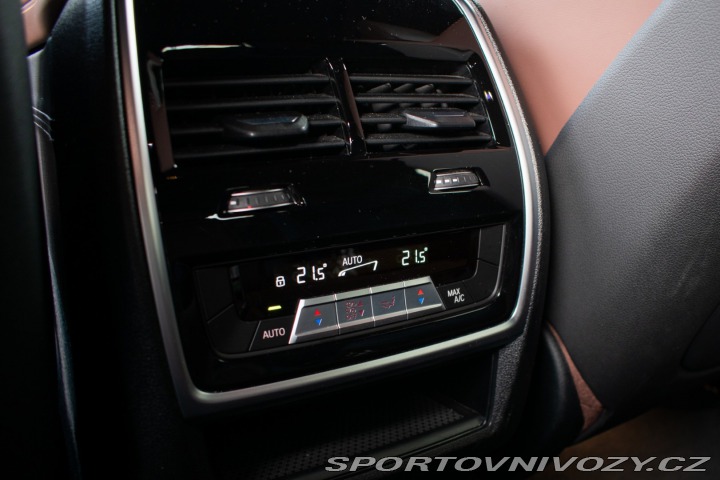 BMW X6 M50d xDrive 294kw SK, AJ 2020