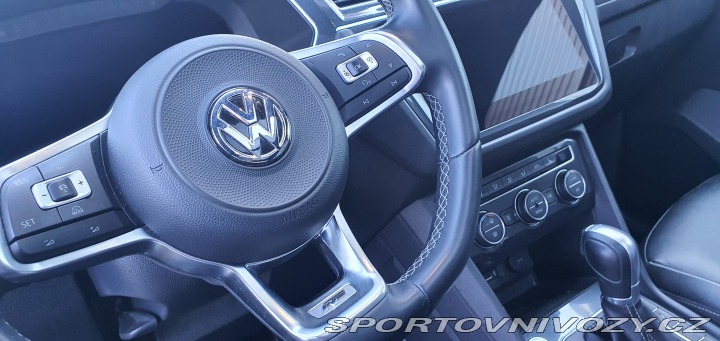 Volkswagen Tiguan R  2017