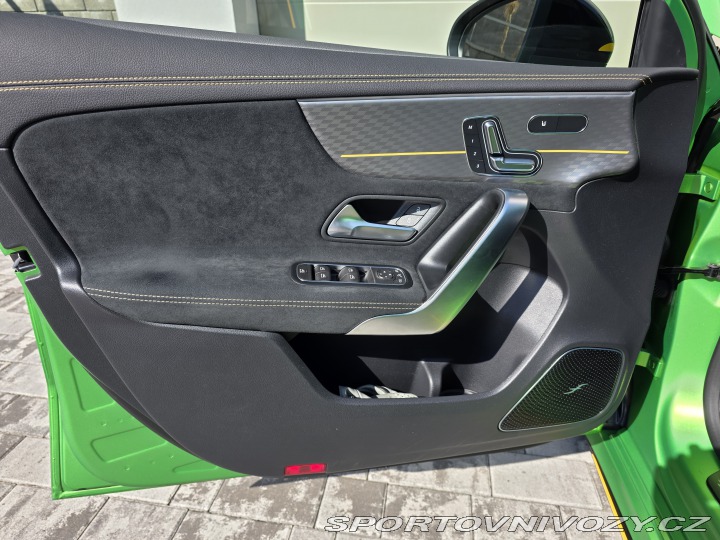 Mercedes-Benz A A45S Green Hell Magno 2024