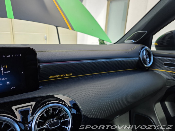 Mercedes-Benz A A45S Green Hell Magno 2024