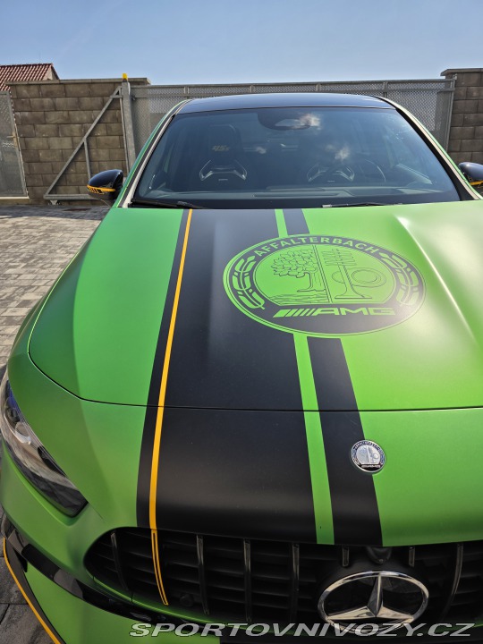 Mercedes-Benz A A45S Green Hell Magno 2024