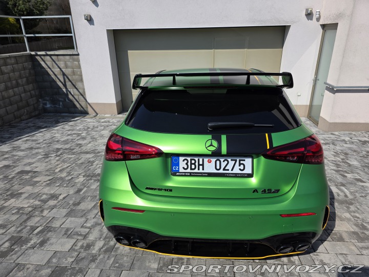 Mercedes-Benz A A45S Green Hell Magno 2024