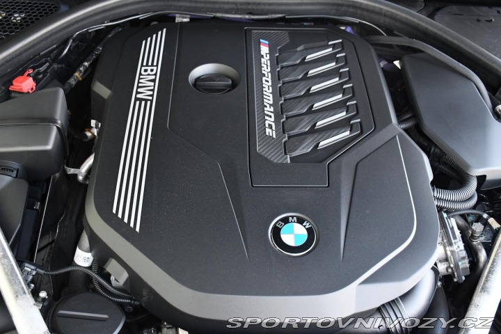 BMW 4 M440i xDrive H/K ČR 2022