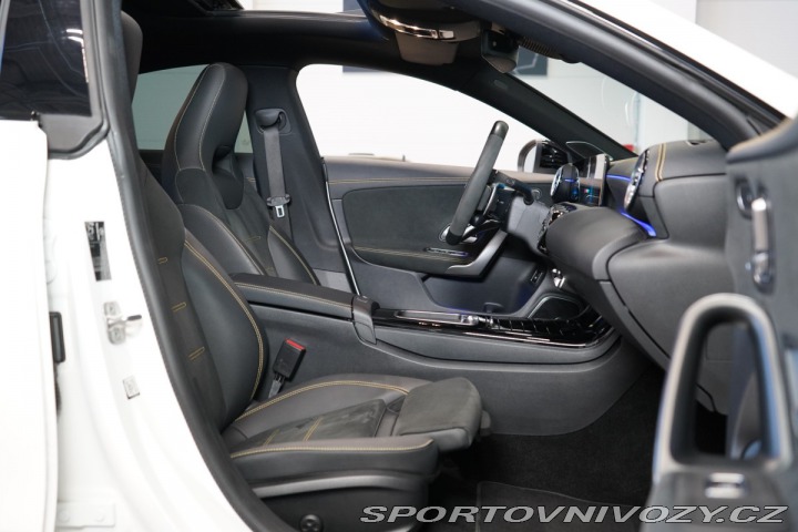 Mercedes-Benz CLA 45S*AMG*4M+*HUD*PANO*AERO 2024