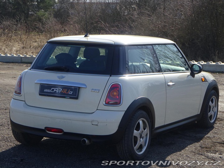 Mini One 1.4 70kW KLIMA SERVIS 2008