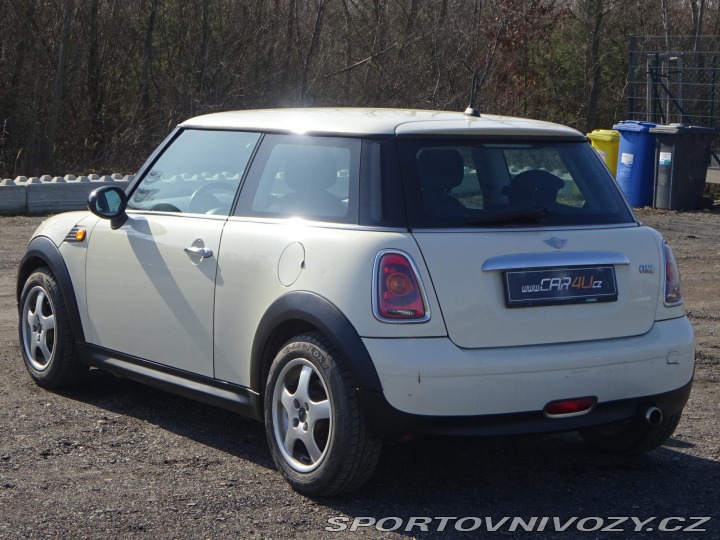 Mini One 1.4 70kW KLIMA SERVIS 2008