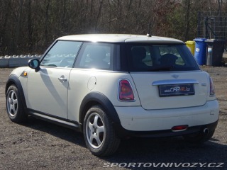 Mini One 1.4 70kW KLIMA SERVIS 2008