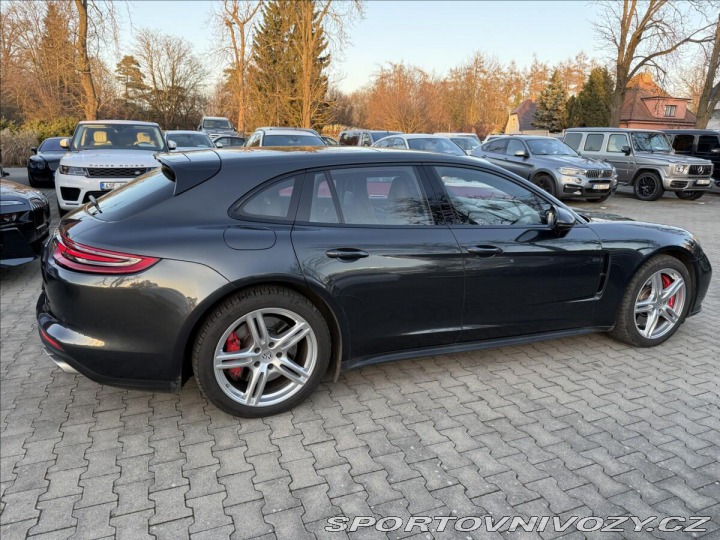 Porsche Panamera Turbo 2019
