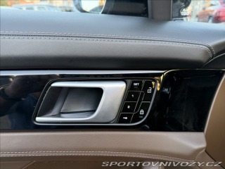 Porsche Panamera Turbo 2019