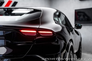 Ferrari Purosangue Lift, karbon, NOVÉ 2026