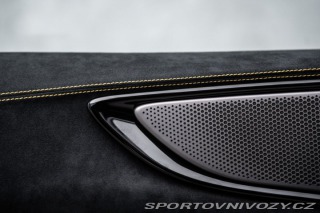 Ferrari Purosangue Lift, karbon, NOVÉ 2026