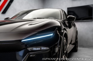 Ferrari Purosangue Lift, karbon, NOVÉ 2026