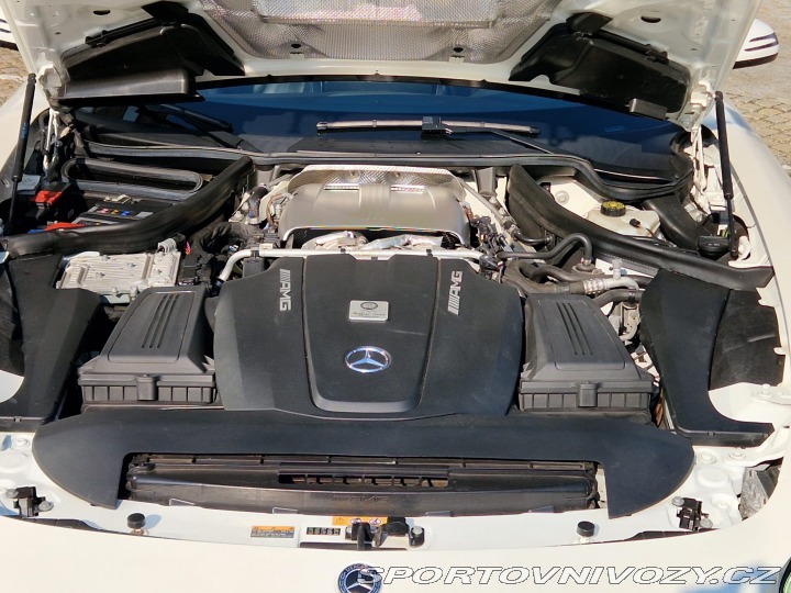 Mercedes-Benz AMG GT  2021