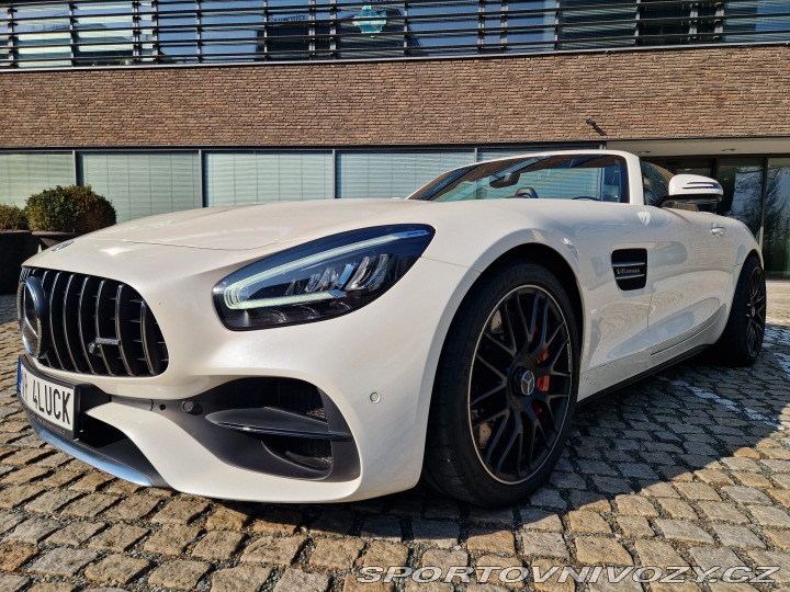 Mercedes-Benz AMG GT  2021