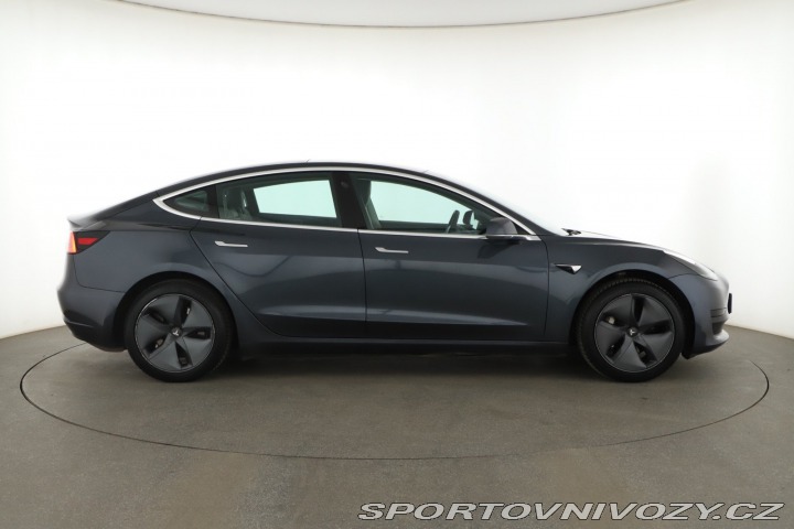 Tesla Model 3 Std Range Plus 52kWh 2019